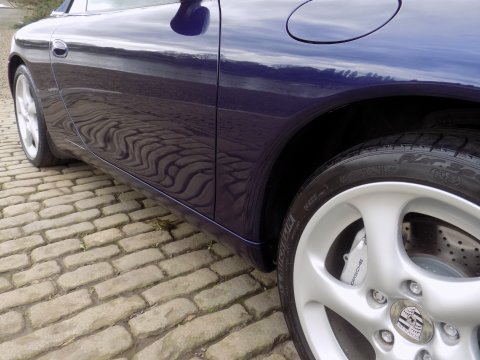 Porsche 911 (996) Carrera 4 Cabriolet 32