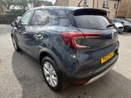 Renault Captur ICONIC EDITION TCE 8