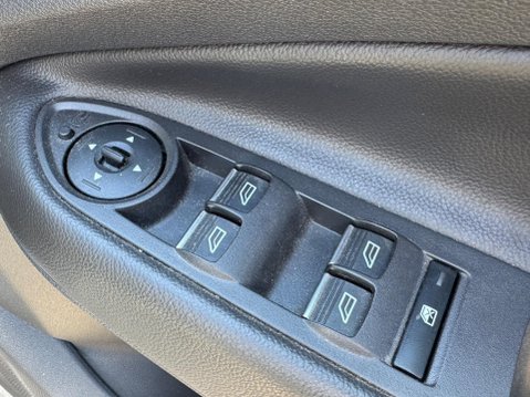 Ford Kuga 2.0 TDCi Titanium X Powershift AWD Euro 6 (s/s) 5dr 29
