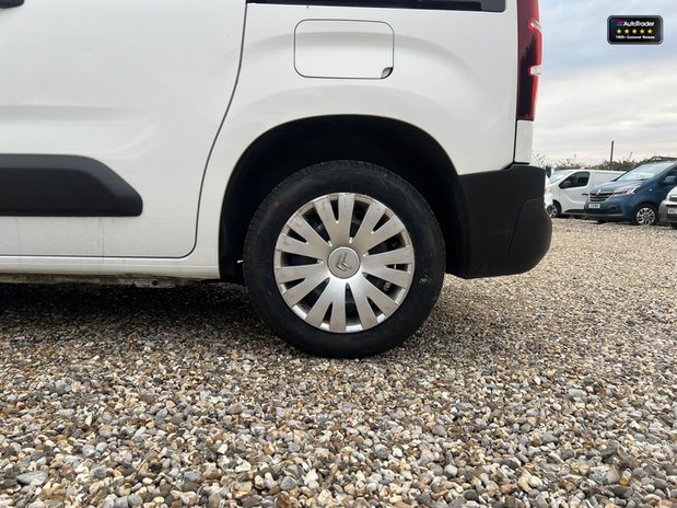 Citroen Berlingo SWB L1H1 650 Enterprise Bluehdi Air Con Sensors EURO 6 NO VAT 23