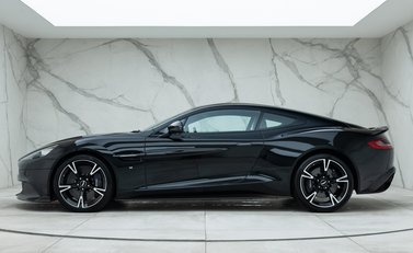 Aston Martin Vanquish S Ultimate 2