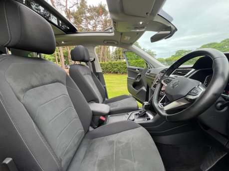 Volkswagen Tiguan 2.0 TDI Elegance DSG 4Motion Euro 6 (s/s) 5dr 35