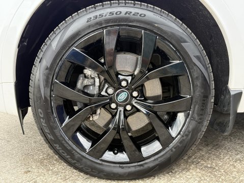 Land Rover Discovery Sport 1.5 P300e 12.2kWh Urban Edition SUV 5dr Petrol Plug-in Hybrid Auto 4WD Euro 17