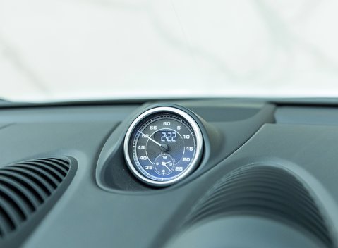 Porsche 718 Boxster Spyder 19