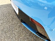 Aston Martin Vantage S V12 40