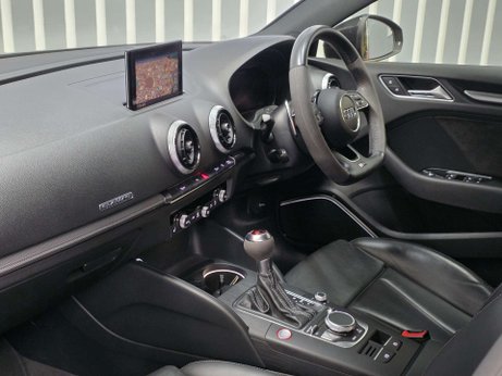 Audi RS3 2.5 TFSI GPF Saloon 4dr Petrol S Tronic quattro Euro 6 (s/s) (400 ps) 4