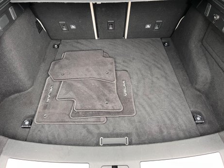 Land Rover Range Rover Velar 2.0 D240 R-Dynamic HSE Auto 4WD Euro 6 (s/s) 5dr 45