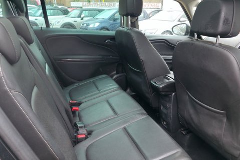 Vauxhall Zafira 2.0 ELITE CDTI AUTOMATIC!  7 SEATS! FULL HISTORY! 17