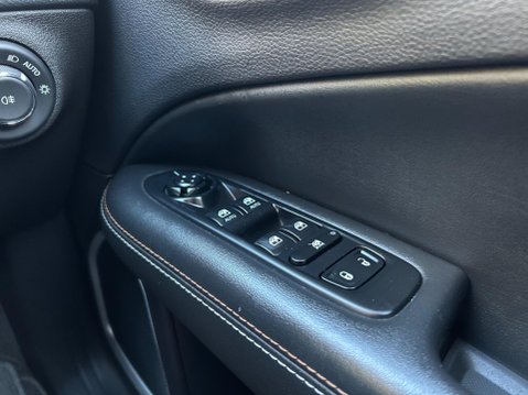 Jeep Compass MULTIJET II SPORT 32