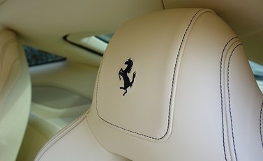 Ferrari F12 Berlinetta 23