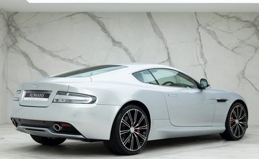 Aston Martin Virage 7