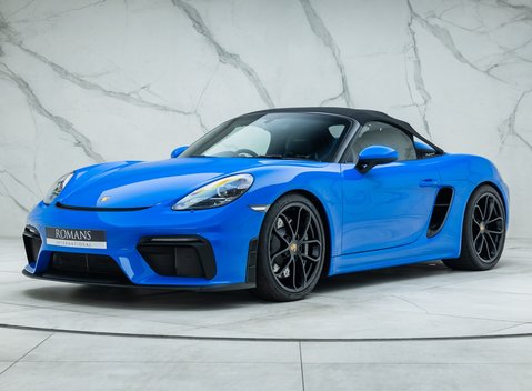 Porsche 718 SPYDER 2