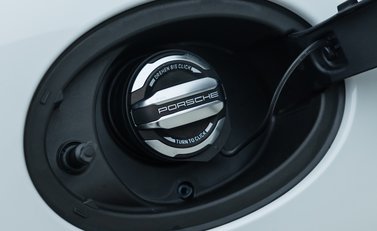 Porsche 911 Carrera 4 GTS (992) 36