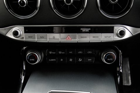 Kia Stinger GT S ISG 43