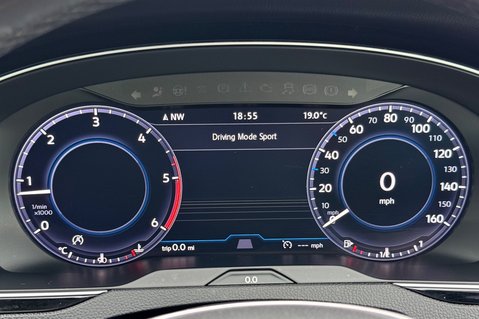 Volkswagen Passat GT TDI BMT ESTATE -£20 ROAD TAX - PAN ROOF -APPLE CARPLAY -DEMO+1 OWNER 50