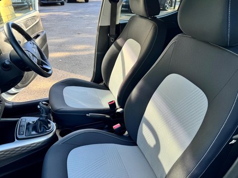 Hyundai i10 MPI PREMIUM 35