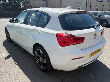 BMW 1 Series 118I SPORT 4