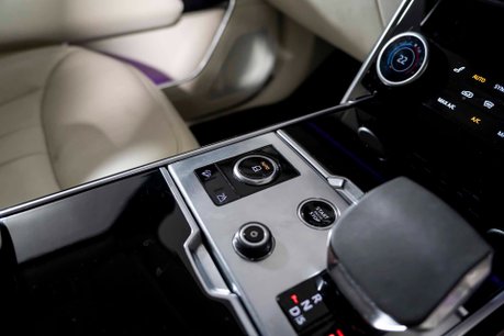 Land Rover Range Rover HSE D350. NOW SOLD. SIMILAR REQUIRED. PLEASE CALL 01903 254800. 34