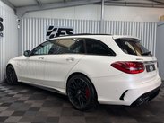 Mercedes-Benz C Class 4.0 C63 V8 BiTurbo AMG S (Premium Plus) Estate 5dr Petrol SpdS MCT Euro 6 ( 23