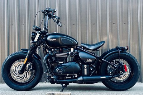 Triumph Bonneville 1.2 Bonneville Bobber Black 28