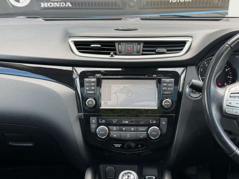 Nissan Qashqai 1.2 DIG-T N-Connecta SUV 5dr Petrol Manual 2WD Euro 6 (s/s) (115 ps) 57