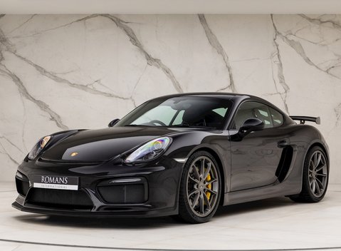 Porsche Cayman GT4 (718) 6