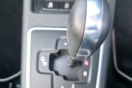 Volkswagen Up HIGH UP.. AUTOMATIC.. GLASS E/SUNROOF.10 MAIN DEALER SERVICES..ONE OWNER..  5