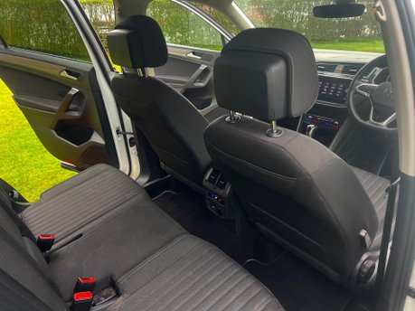 Volkswagen Tiguan Allspace LIFE TSI DSG 9