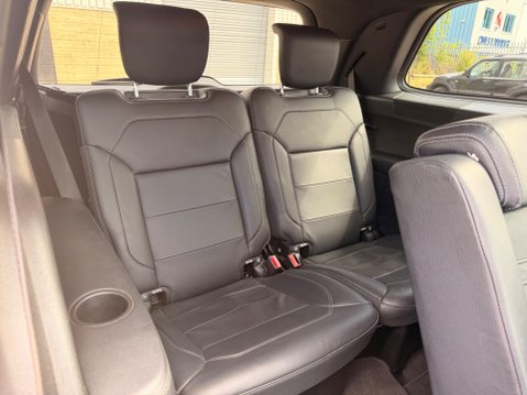 Mercedes-Benz GLS 3.0 GLS350d V6 AMG Line G-Tronic 4MATIC Euro 6 (s/s) 5dr 28