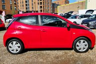 Toyota Aygo 1.0 VVT-I X-PLAY FULL SERVICE HISTORY! 9 SERVICES! BLUETOOTH! 15