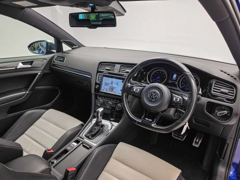 Volkswagen Golf 2.0 Golf R DSG 4WD 3dr 7