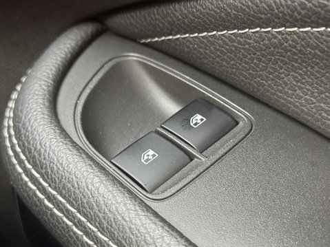 Vauxhall Adam 1.4i [100] Slam 3dr 25