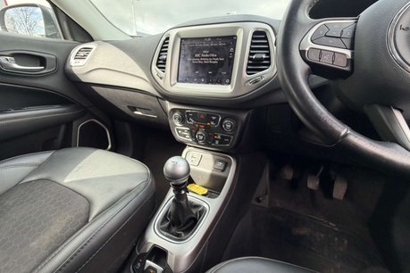 Jeep Compass 1.6 MultiJetII Longitude SUV 5dr Diesel Manual Euro 6 (s/s) (120 ps) 32