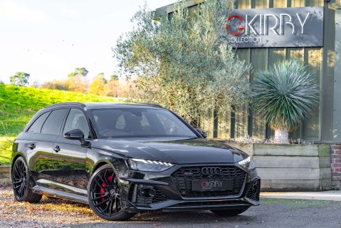 Audi RS4 Carbon Black 2