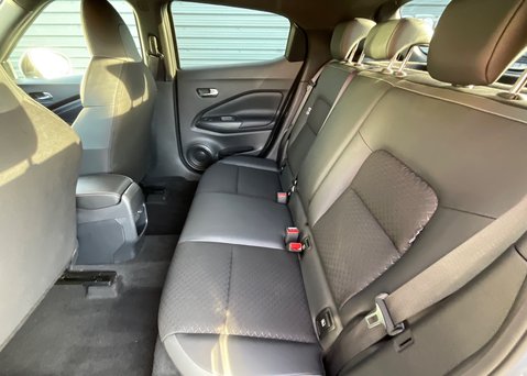 Nissan Juke DIG-T N-CONNECTA 15