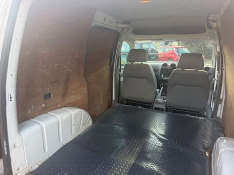 Volkswagen Caddy 2.0 SDI PD C20 Panel Van 4dr Diesel Manual L1 Standard Roof (68 bhp) 13