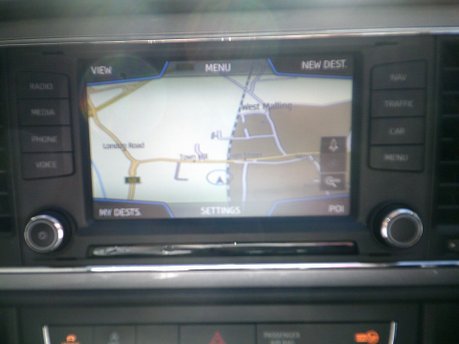 SEAT Leon ECOTSI FR TECHNOLOGY DSG ONLY 51,000 MILES FROM NEW 13