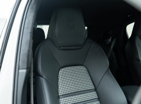 Porsche Cayenne GTS 10