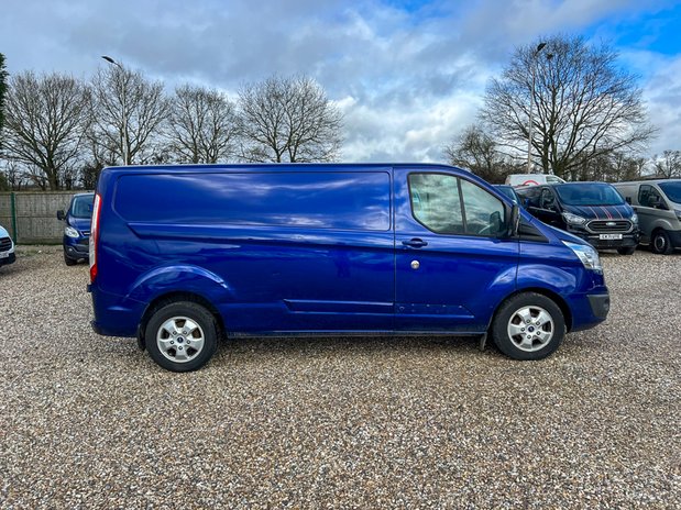 Ford Transit Custom LWB L2H1 290 Limited Air Con Cruise EURO 6 NO VAT 5