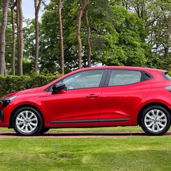 Renault Clio EVOLUTION E-TECH 3