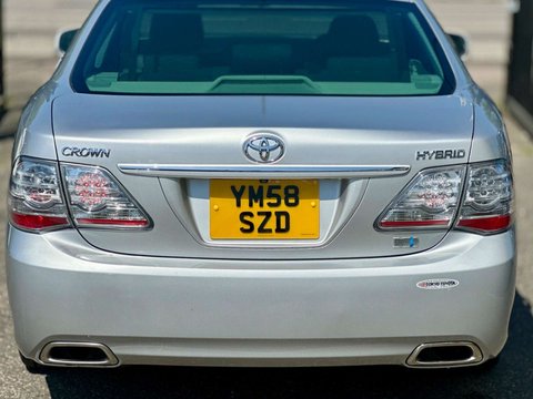 Toyota Crown 3.5 Hybrid Special Edition 5dr 10
