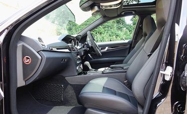 Mercedes-Benz C Class AMG Saloon Edition 507 18