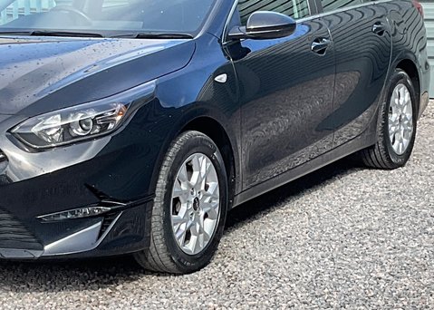 Kia Ceed 1.5 T-GDi Sportswagon '2' 13