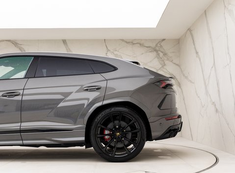 Lamborghini Urus 28
