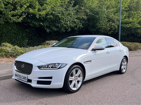 Jaguar XE 2.0i Portfolio Auto AWD Euro 6 (s/s) 4dr 62