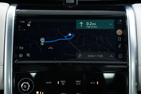 Land Rover Discovery Sport 1.5 Discovery Sport R-Dynamic SE P300e Auto 4WD 5dr 21