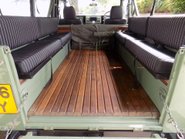 Land Rover Defender 110 2.5 Diesel 21