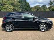 Hyundai KONA PREMIUM 5