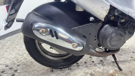 PGO Rodo 50 2006 13K 2 STROKE RUNNING SCOOTER PROJECT BIKE 50CC 2T 24