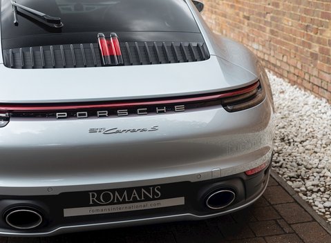 Porsche 911 Carrera S (992) 25